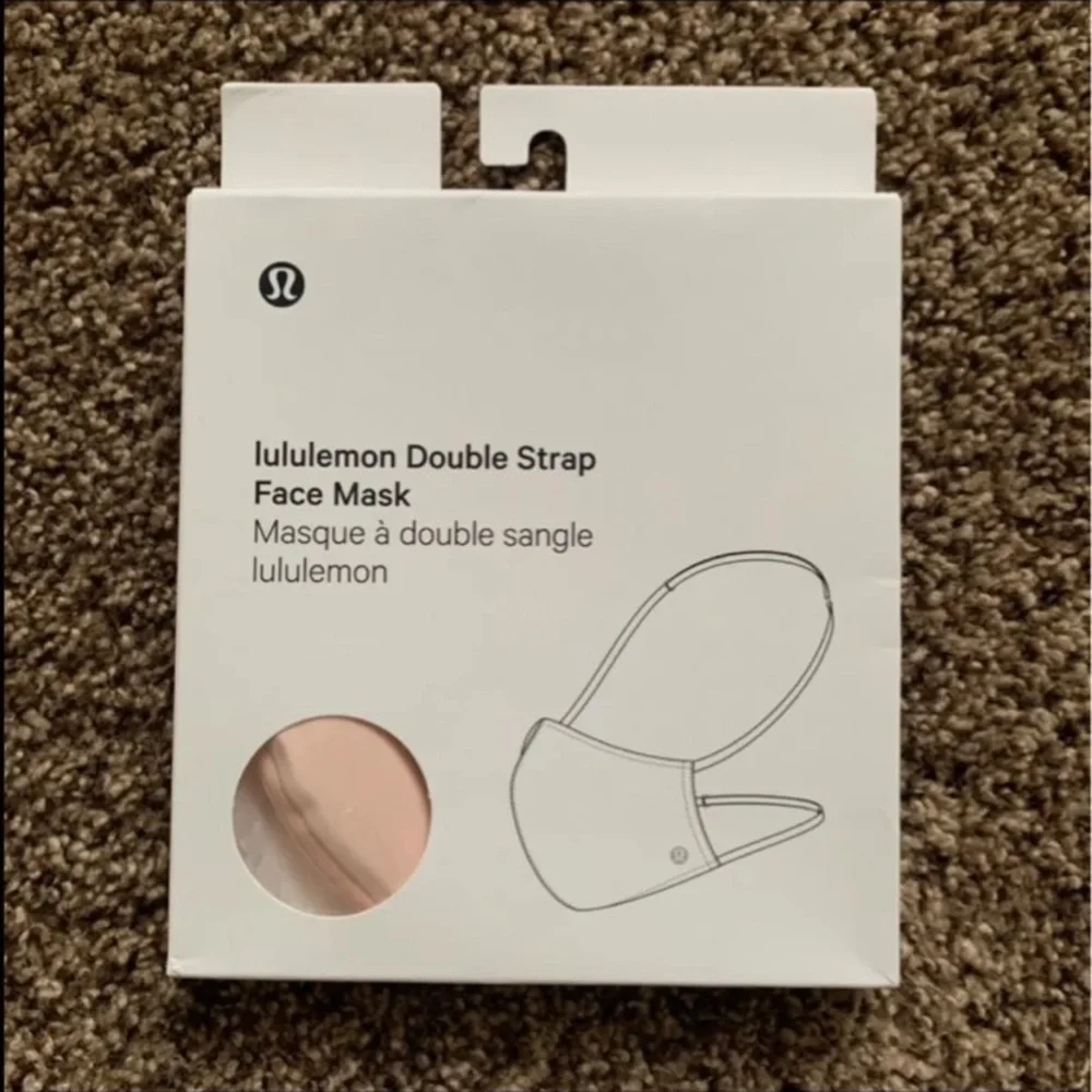 NWT Lululemon Face Mask